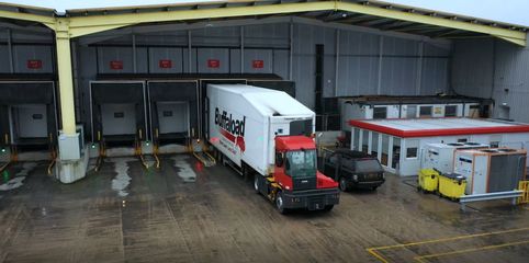 卡爾瑪碼頭牽引車助力英國Buffaload物流公司提升道路貨物運輸效率